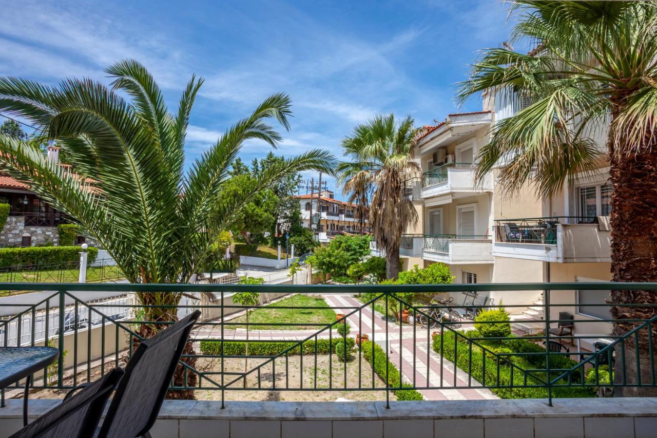 Aris Luxury Apartments Pefkochori Extérieur photo