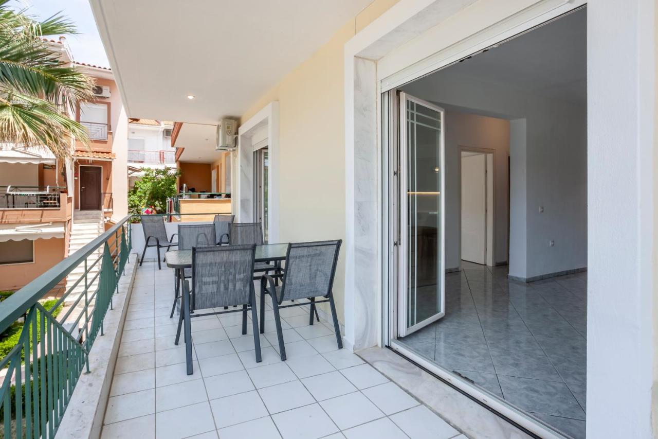 Aris Luxury Apartments Pefkochori Extérieur photo