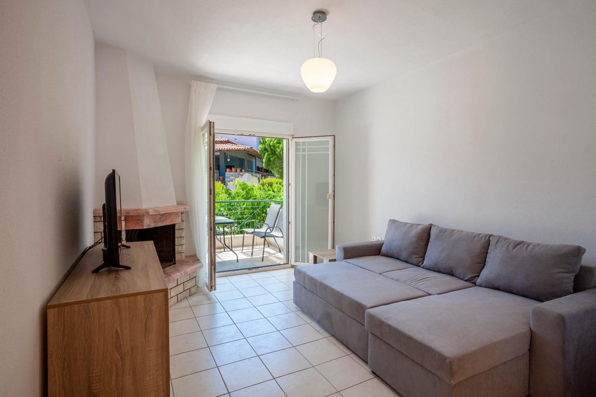 Aris Luxury Apartments Pefkochori Extérieur photo