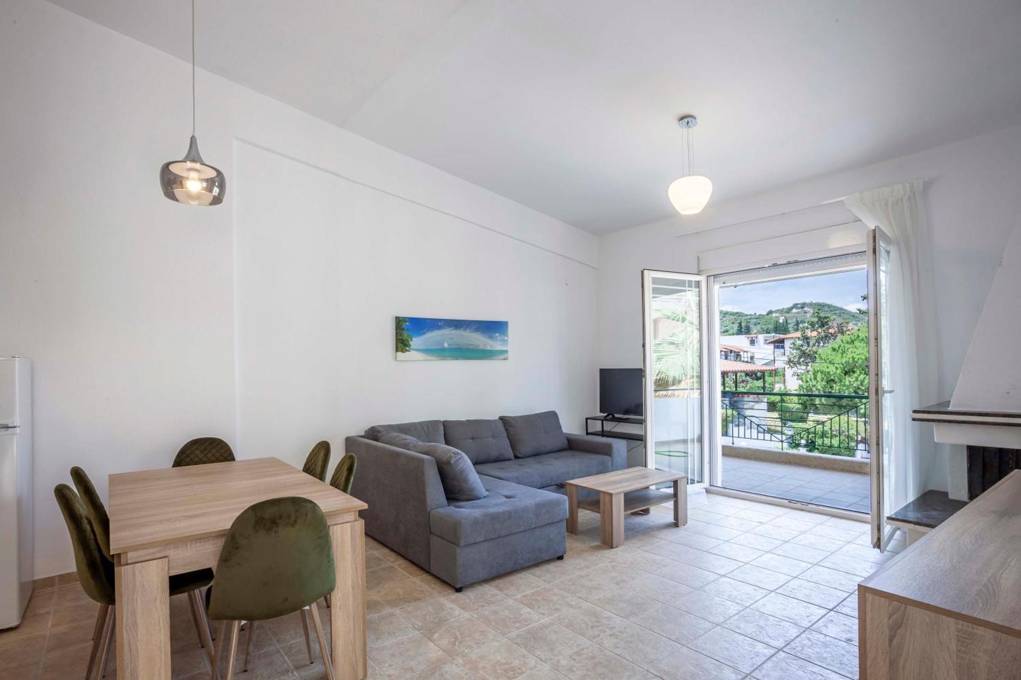Aris Luxury Apartments Pefkochori Extérieur photo