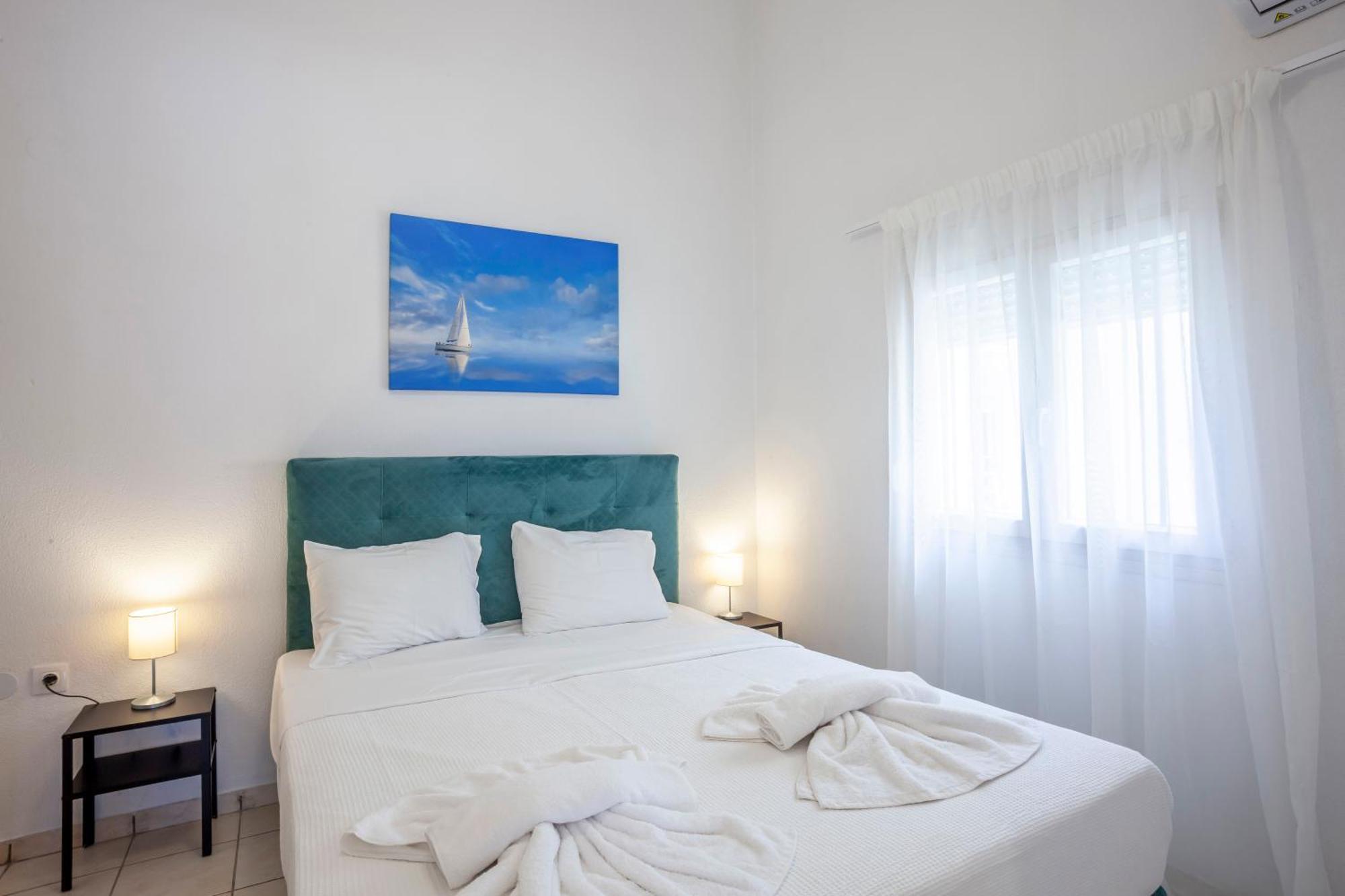 Aris Luxury Apartments Pefkochori Extérieur photo