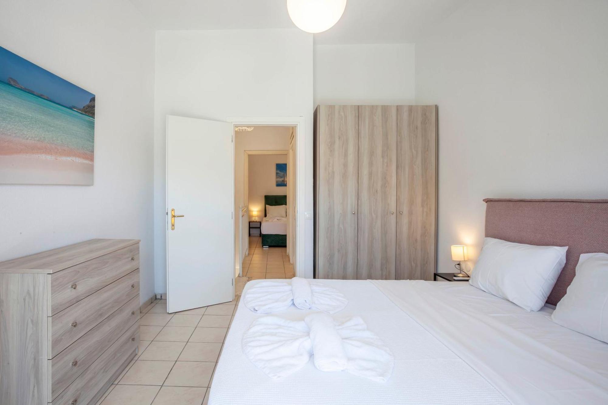 Aris Luxury Apartments Pefkochori Extérieur photo