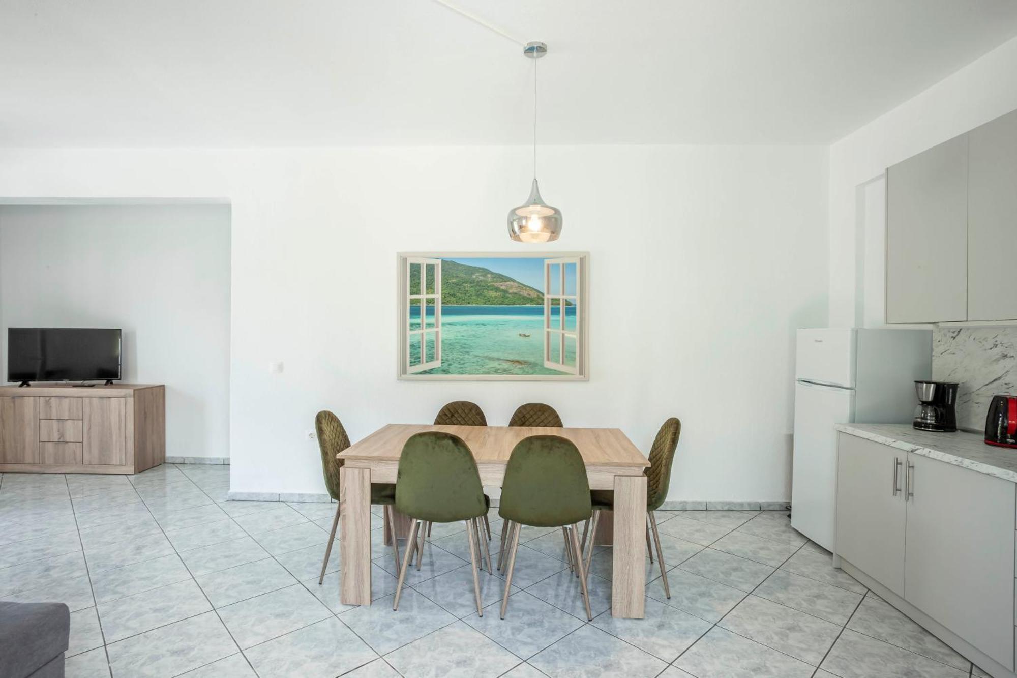 Aris Luxury Apartments Pefkochori Extérieur photo