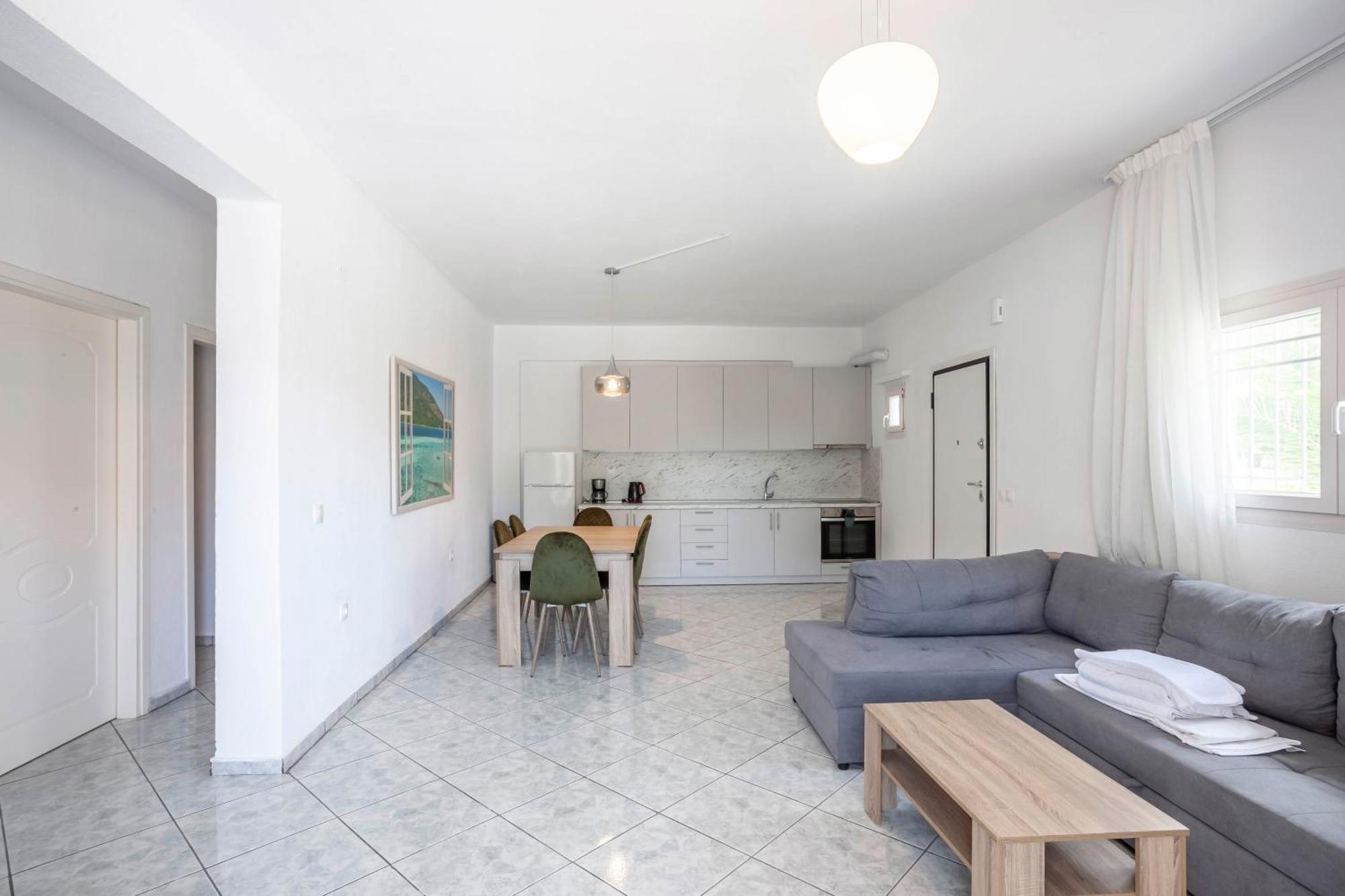 Aris Luxury Apartments Pefkochori Extérieur photo